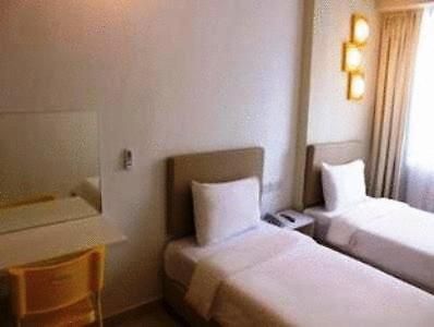Yy38 Hotel Куала-Лумпур Экстерьер фото