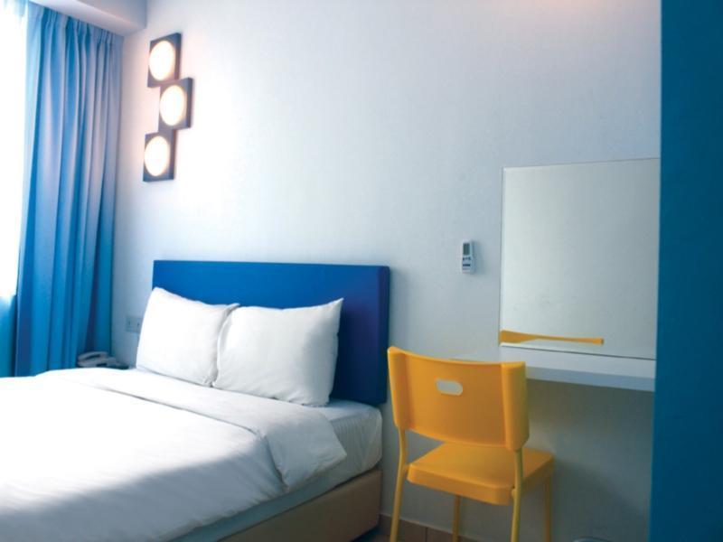Yy38 Hotel Куала-Лумпур Экстерьер фото